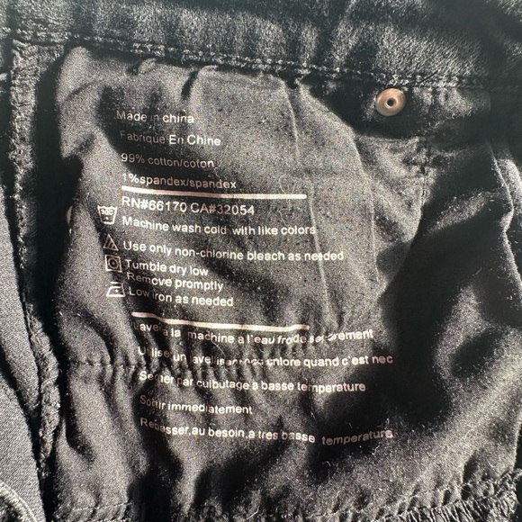 BDG Black Cat Eye Shorts | Hand Painted Back Pockets | Festival Look Size 28 - Picture 9 of 9